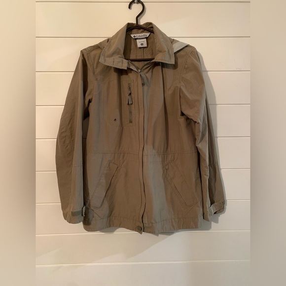 Columbia Jacket - Size M - Picture 2 of 7
